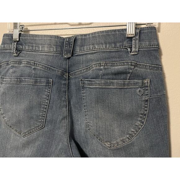 Democracy Jean Shorts Women's 4 Blue Ab Solution Bermuda Distressed Denim - Picture 5 of 10